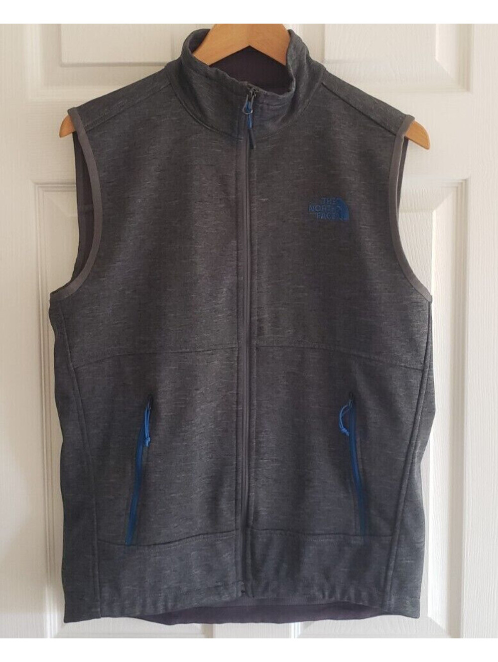 The North Face Vest Men's Small Gray Heathered Blue Zipped Pockets Zip-Up